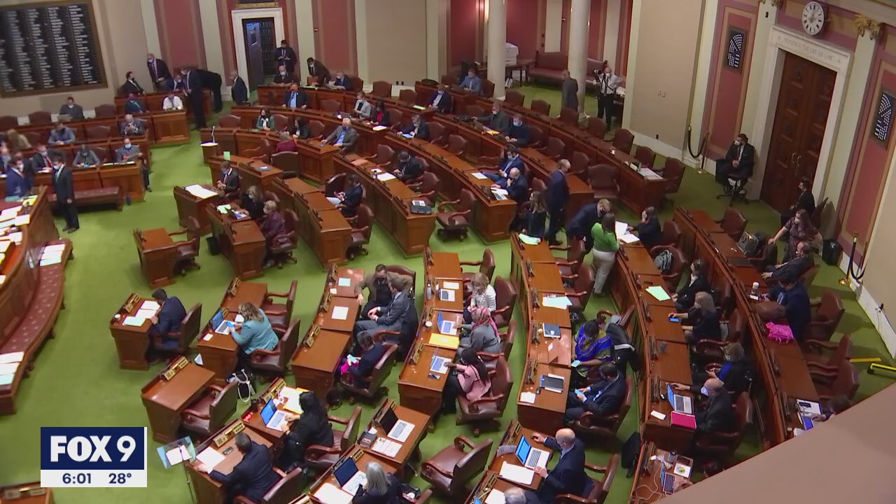 Minn. legislative session starts with treats; the trick will be a deal on taxes