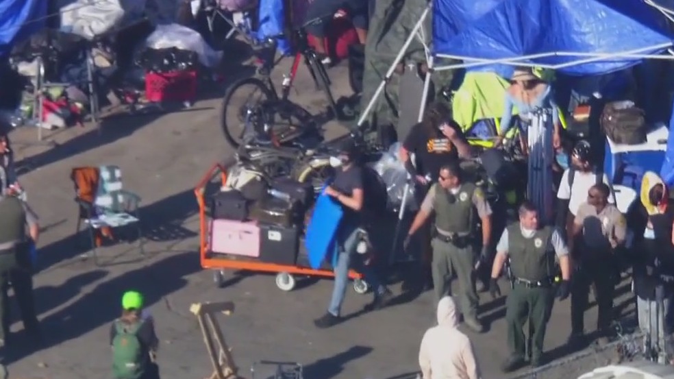 LAPD, city crews at the scene of encampment sweep
