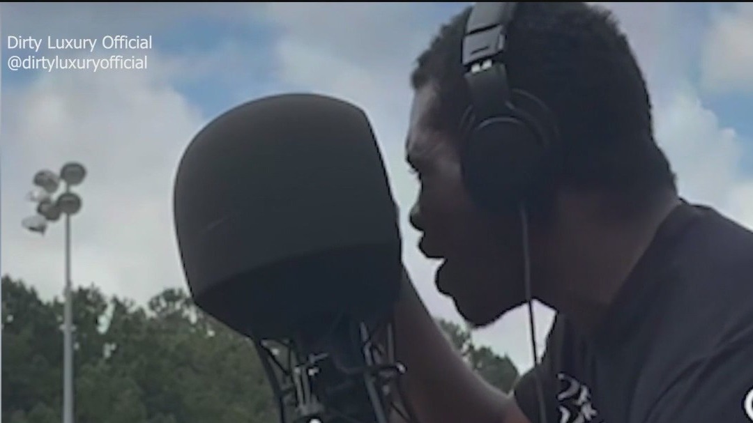 Friend group uses music to spotlight Atlanta unhoused talent