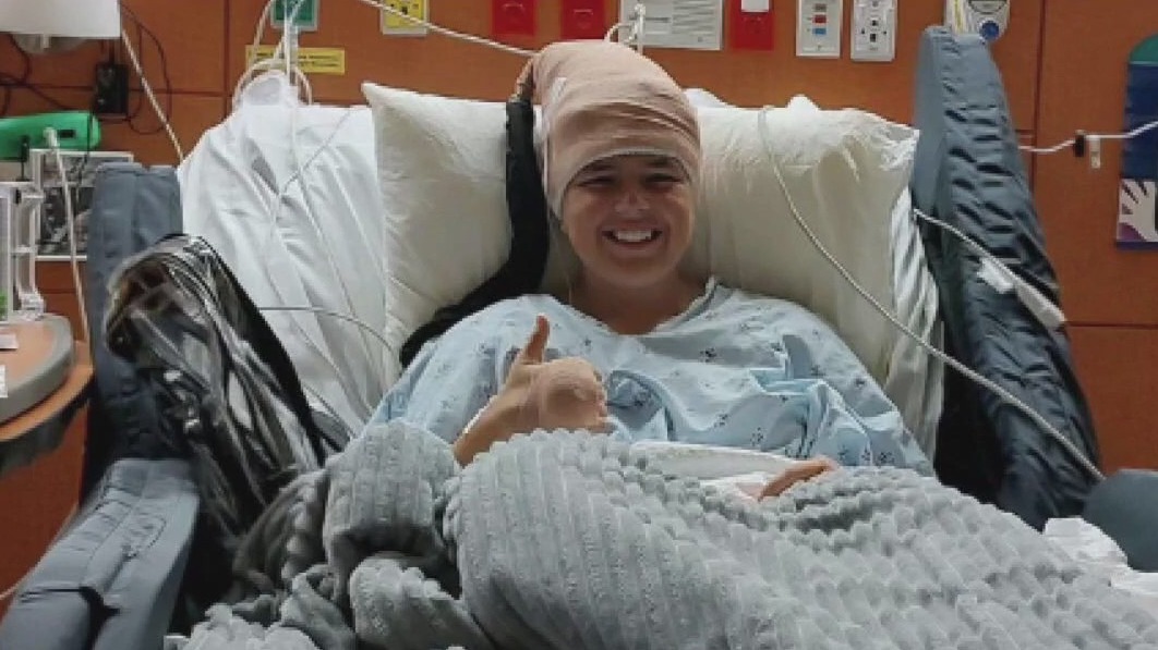 Brain implant saves woman from seizures