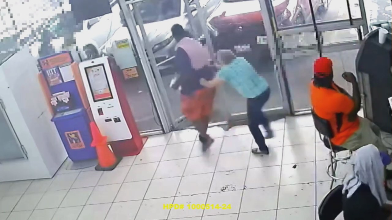 Robbery of 80-year-old woman at crypto kiosk
