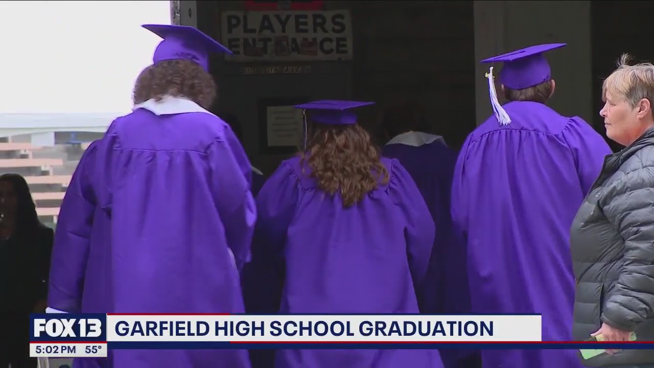 Garfield seniors graduate 11 days after tragic shooting outside school