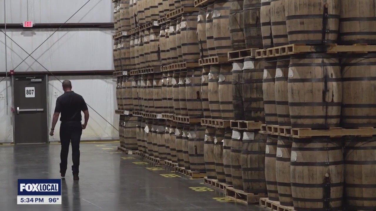 U.S. liquor sits idle in Canadian tariff response