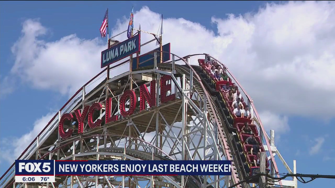 New Yorkers enjoy last beach weekend at Coney Island