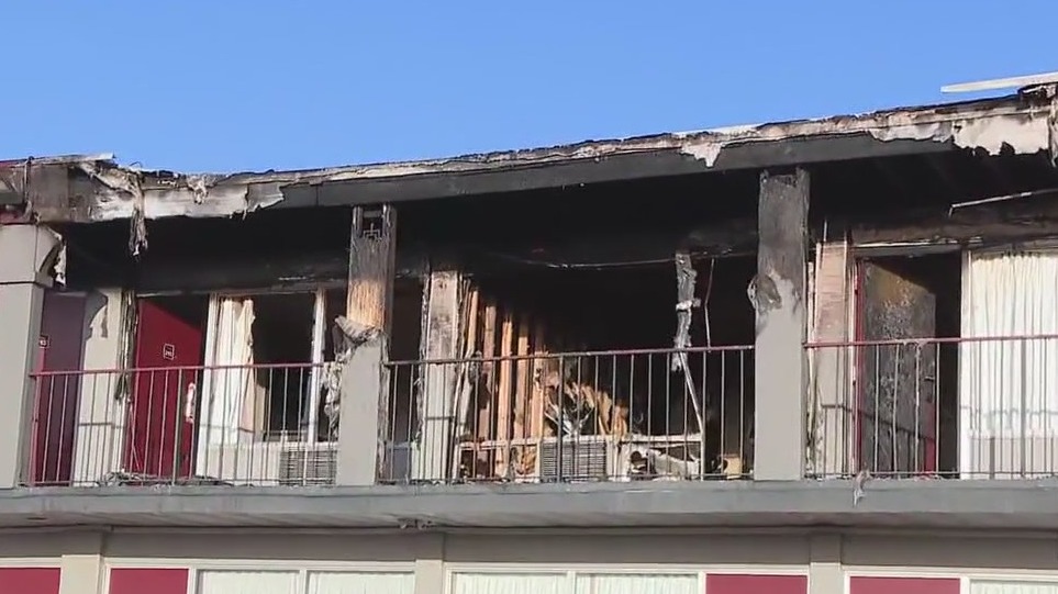 PREVIOUS COVERAGE: Officer saves lives in arson at Fort Worth motel