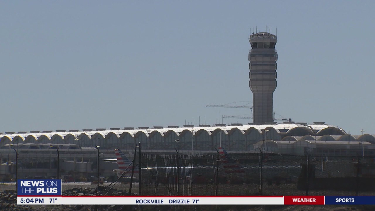 Air traffic controllers working 6 days weeks at DCA