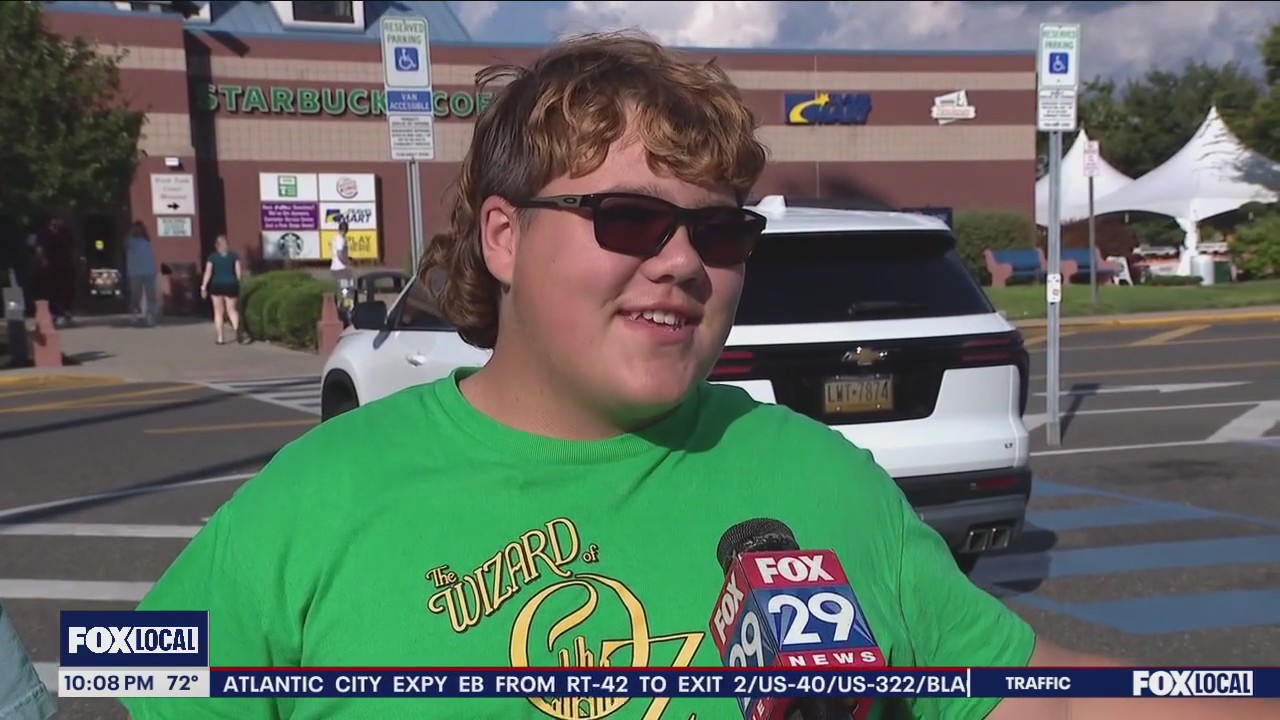Drivers heading out of town for Labor Day weekend travel | FOX 29 News at 10