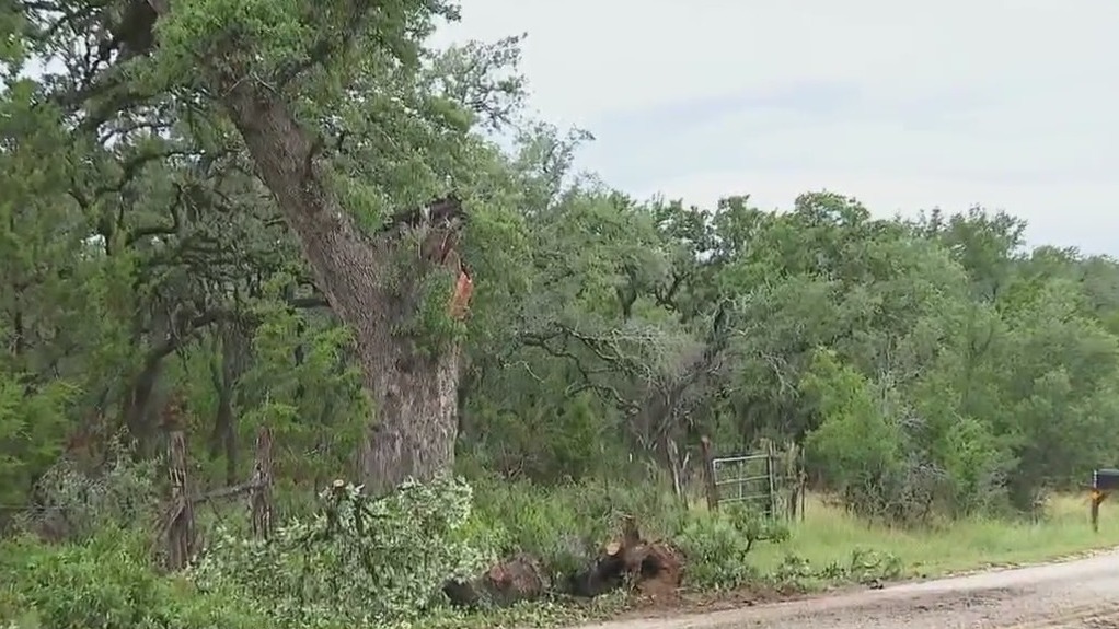 Possible tornado in Wimberley; damage to some areas
