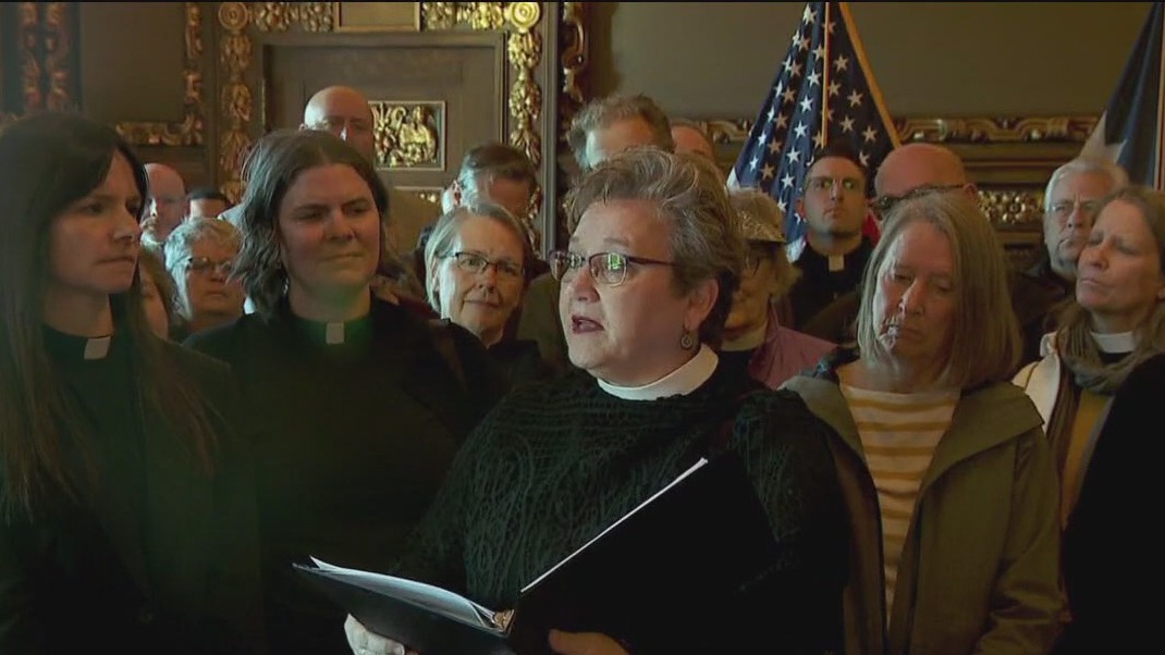 750 MN clergy members call for special session on gun control