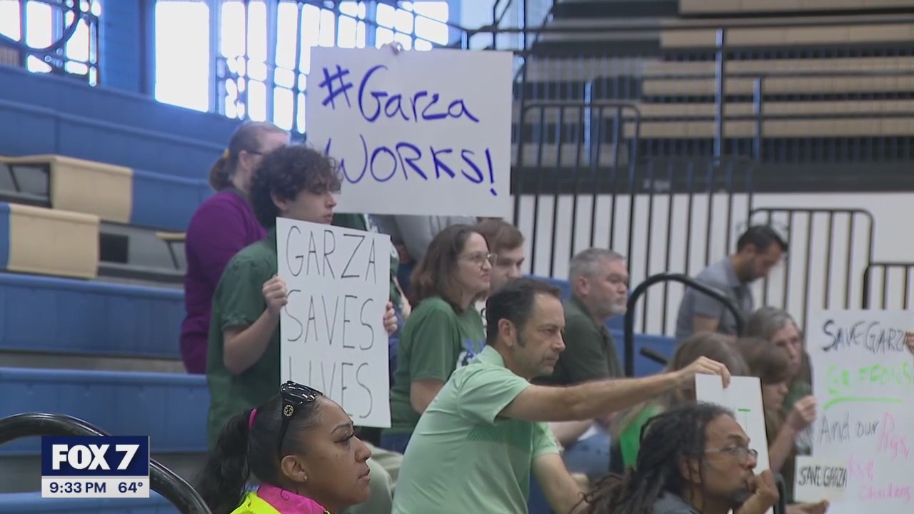 Austin ISD holds Q&A for possible closure of campuses