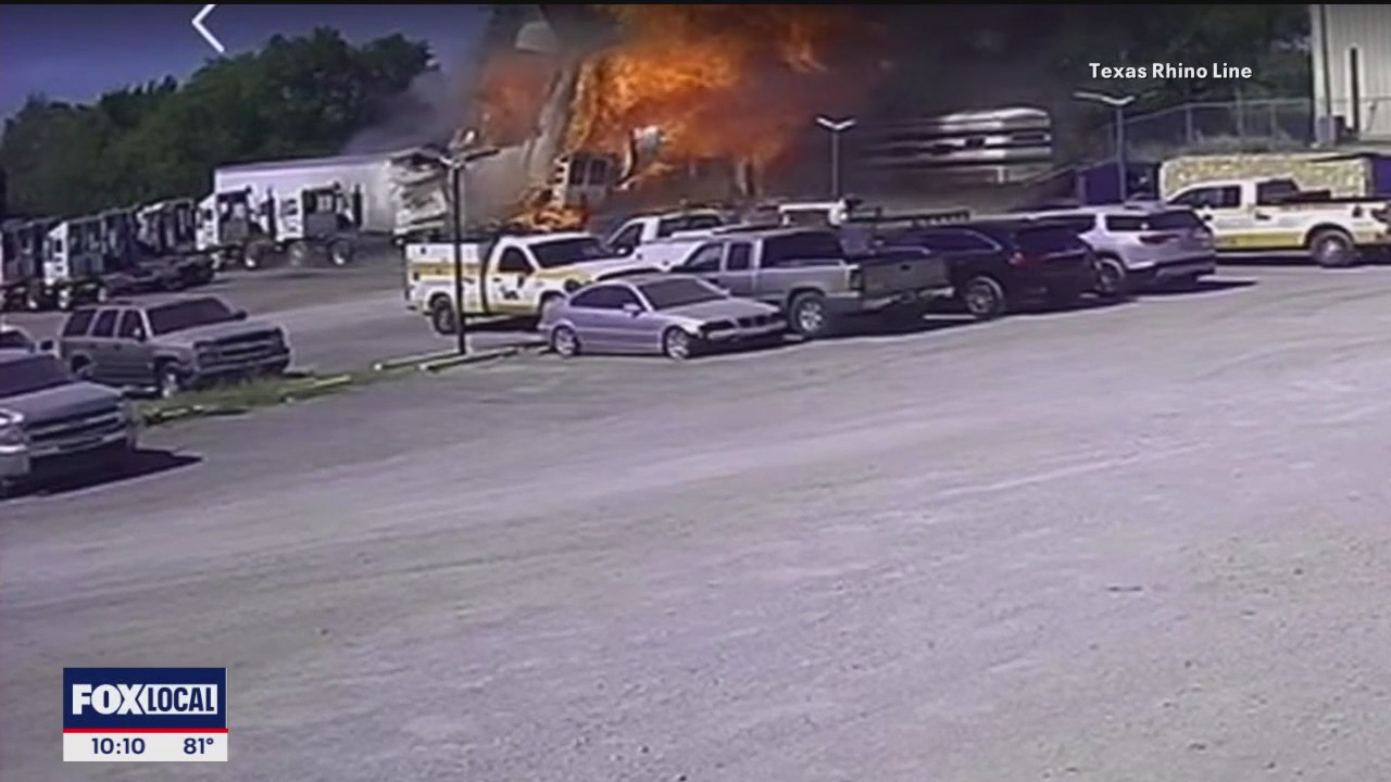 Plane crash in Northern Tarrant County leaves 2 dead