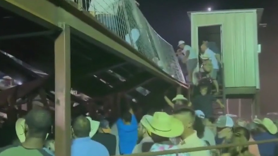 Bleachers collapse at Illinois county fair