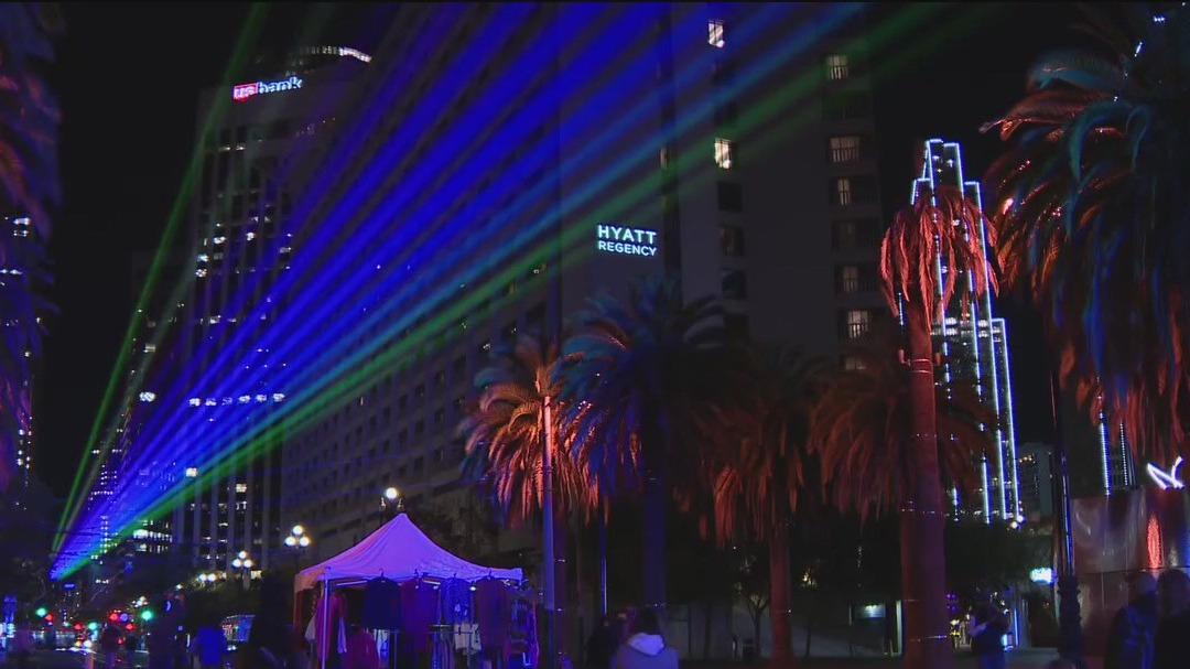 'Summer of Awe' lights up San Francisco skies