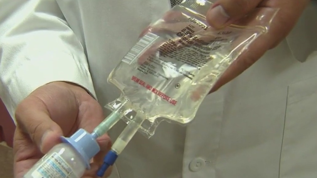 Klobuchar: Fed must help with IV shortage