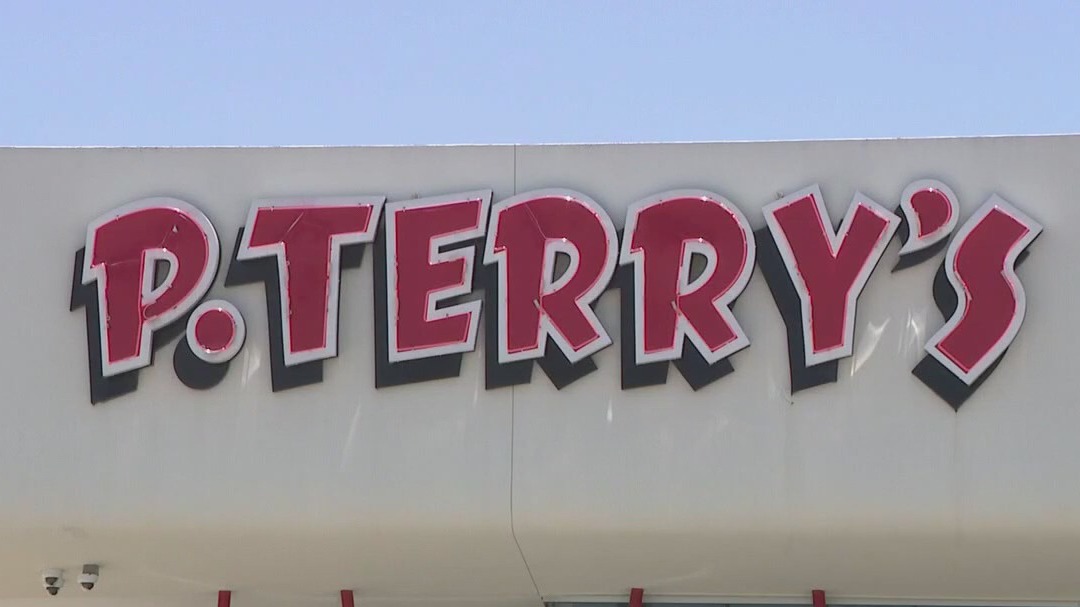 Texas floods: P. Terry's helps flooding victims