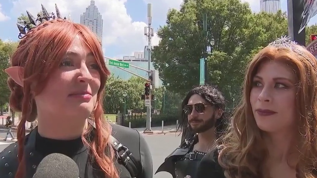 Dragon Con gets underway in downtown Atlanta
