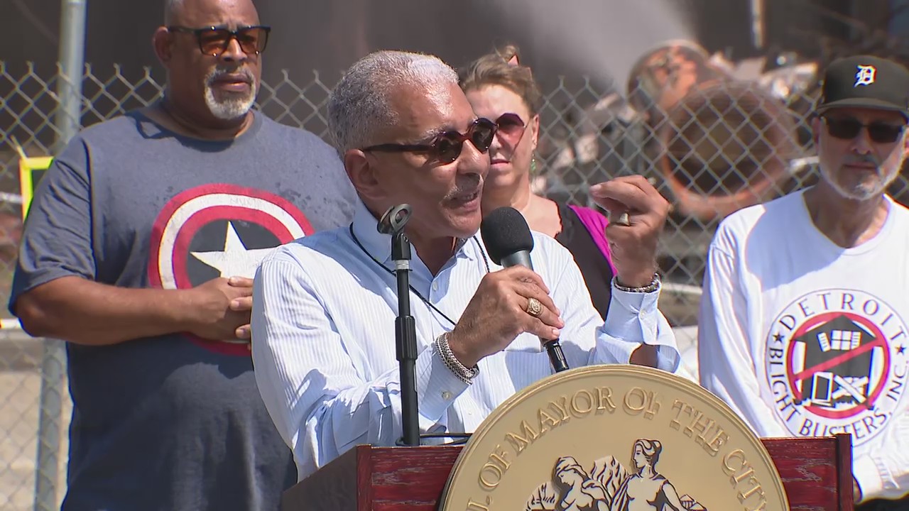 Detroit's next blight removal? The Mammoth Building