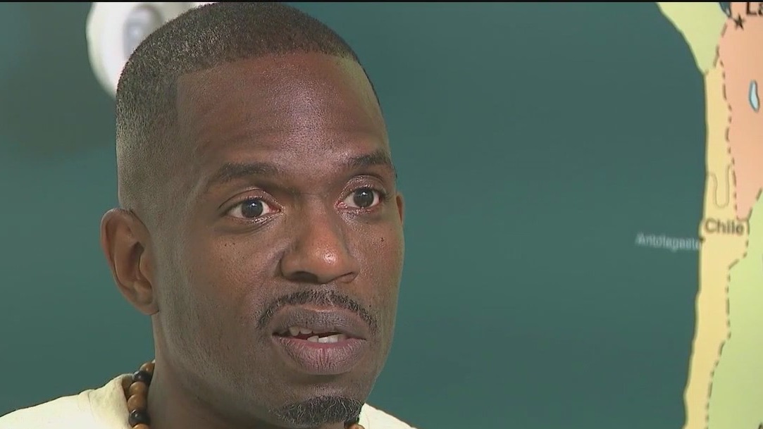 Controversial South Fulton mayor overwhelmingly defeated