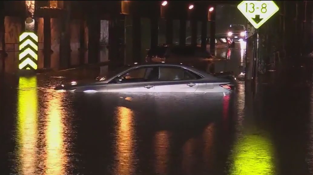 Chicago hit with massive downpours overnight, stranding drivers