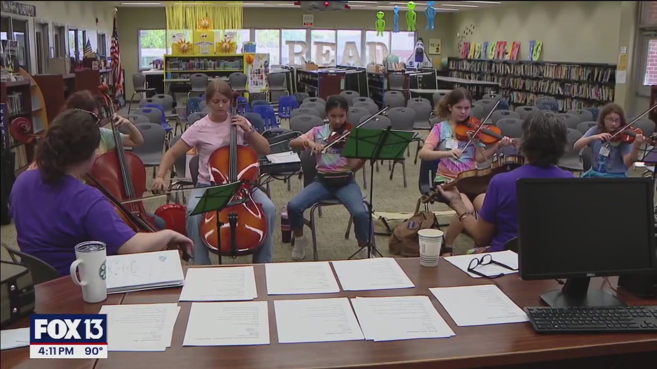 Sandy's MusicGirls teaching girls each summer