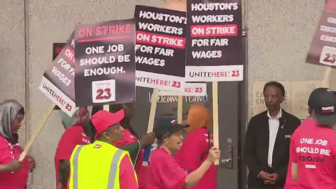 Hilton Americas reaches agreement with Houston hotel staff