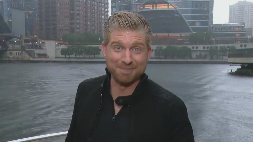 Chicago's 'Haunted River Tours' explores city's spooky history