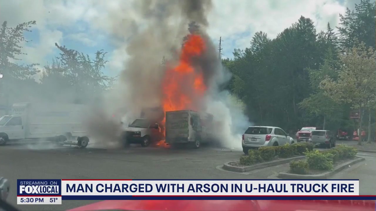 Suspect charged with arson after Federal Way, WA parking lot fire