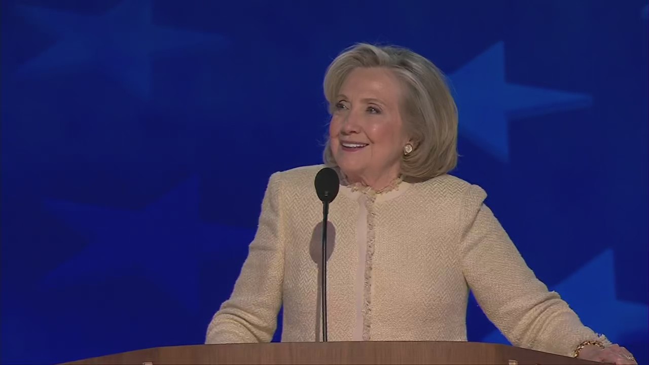 Hillary Clinton returns to DNC