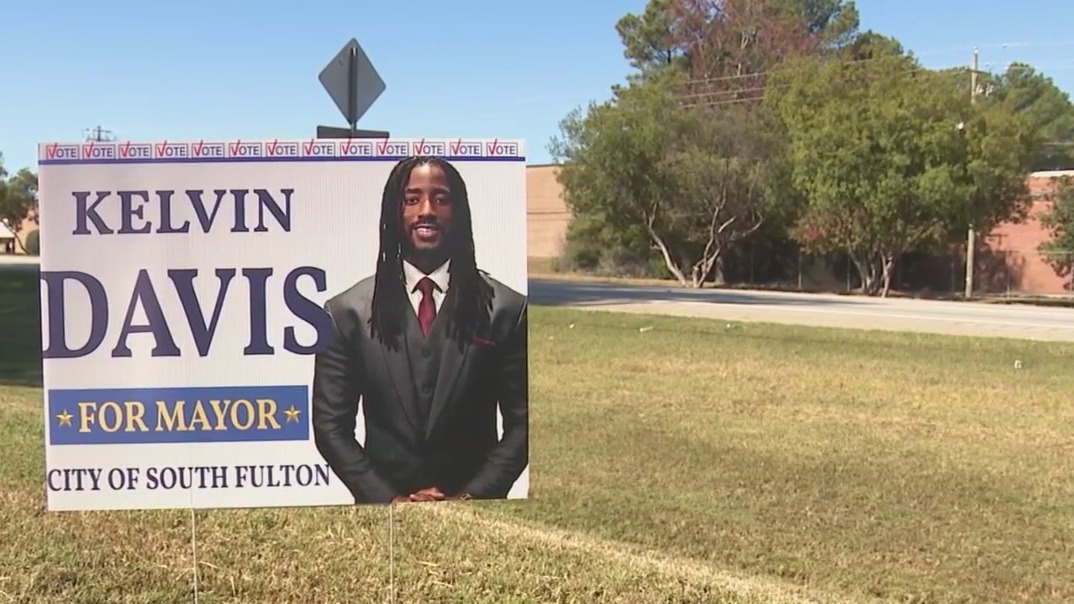 Navy veteran Kelvin Davis' bid for South Fulton mayor