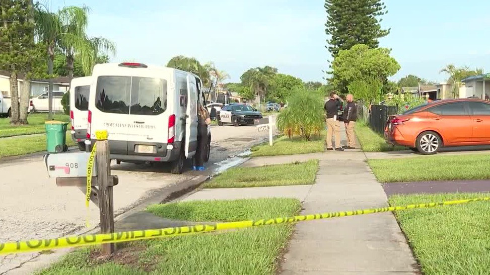 Toddler dead, 2 adults in critical condition after shooting