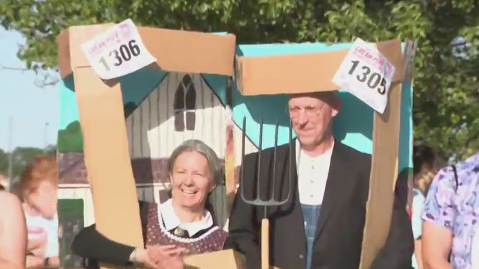 Cream Puff 5K costume contest