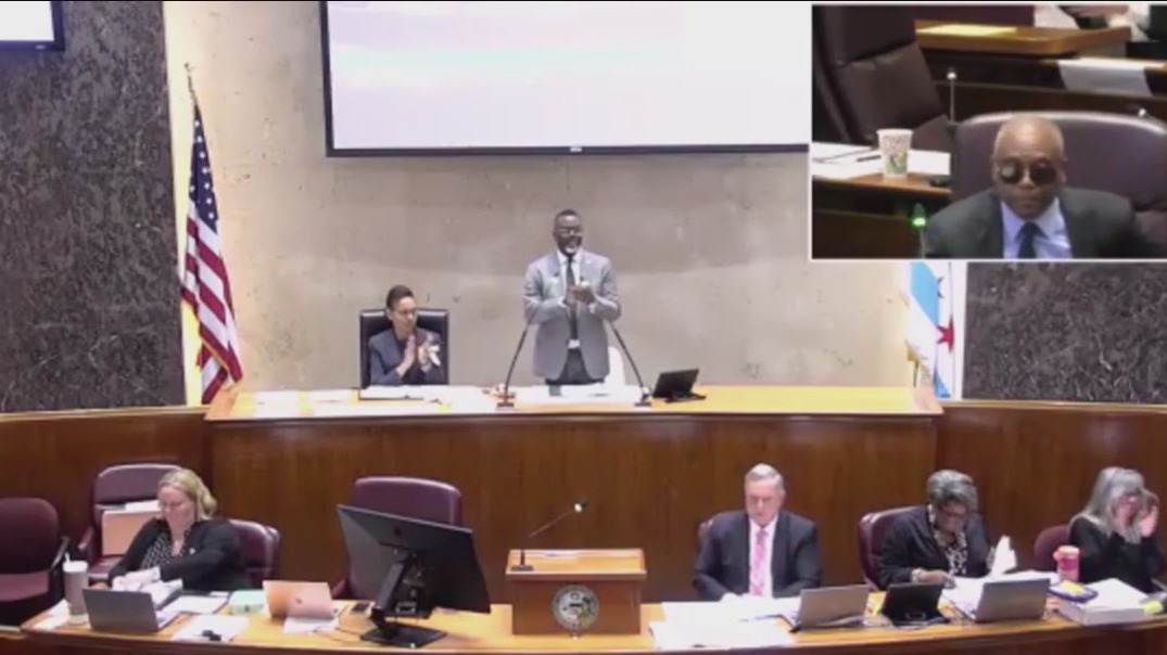 Chicago’s longest-serving alderman gets emotional sendoff at final City Council meeting