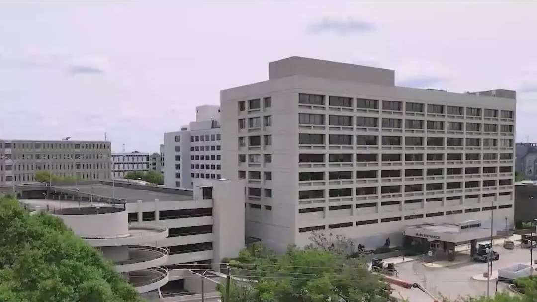 Former Atlanta Medical Center to be torn down