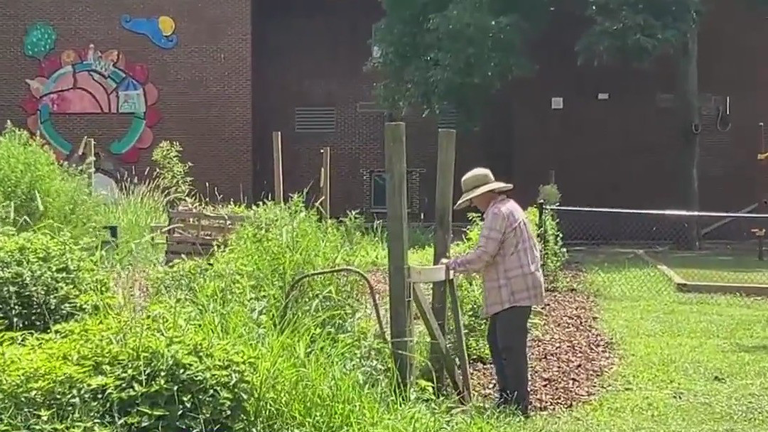 LIIV Atlanta Church takes on National Serve Day