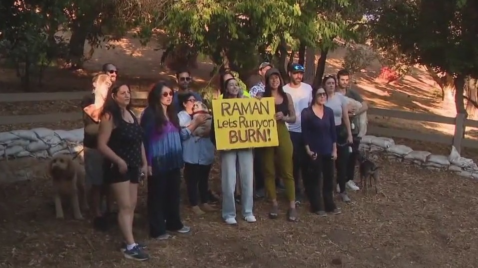 Runyon Canyon fires have residents concerned