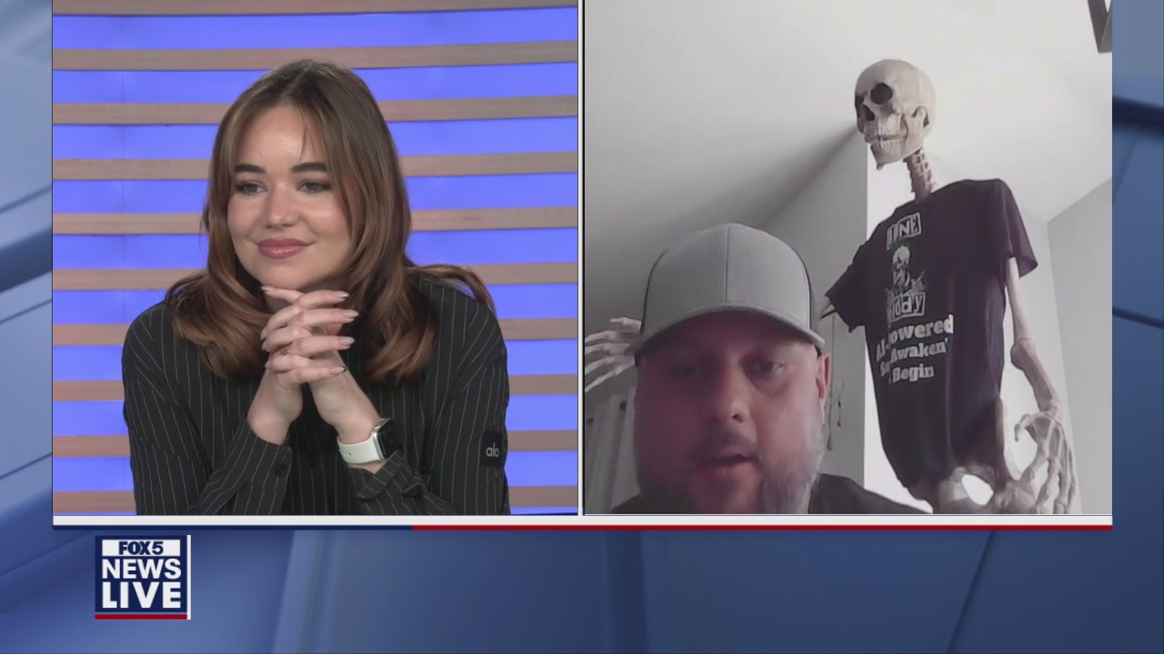 AI skeleton brings Halloween décor to life