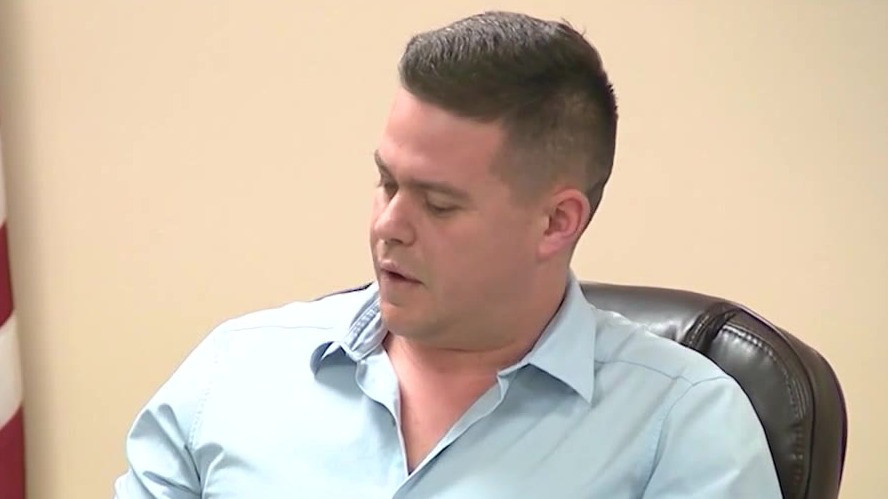 Former trooper and current mayor being tried for deadly crash