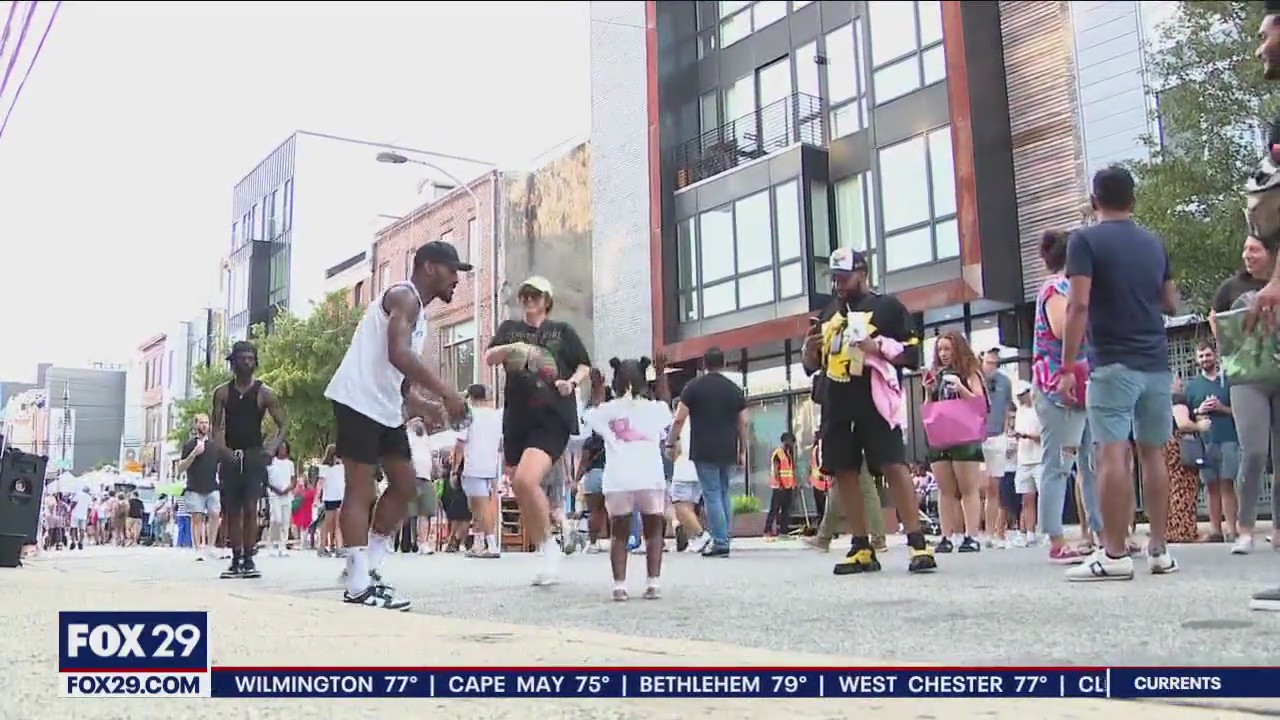 Inside the 2nd Street Festival in Northern Liberities