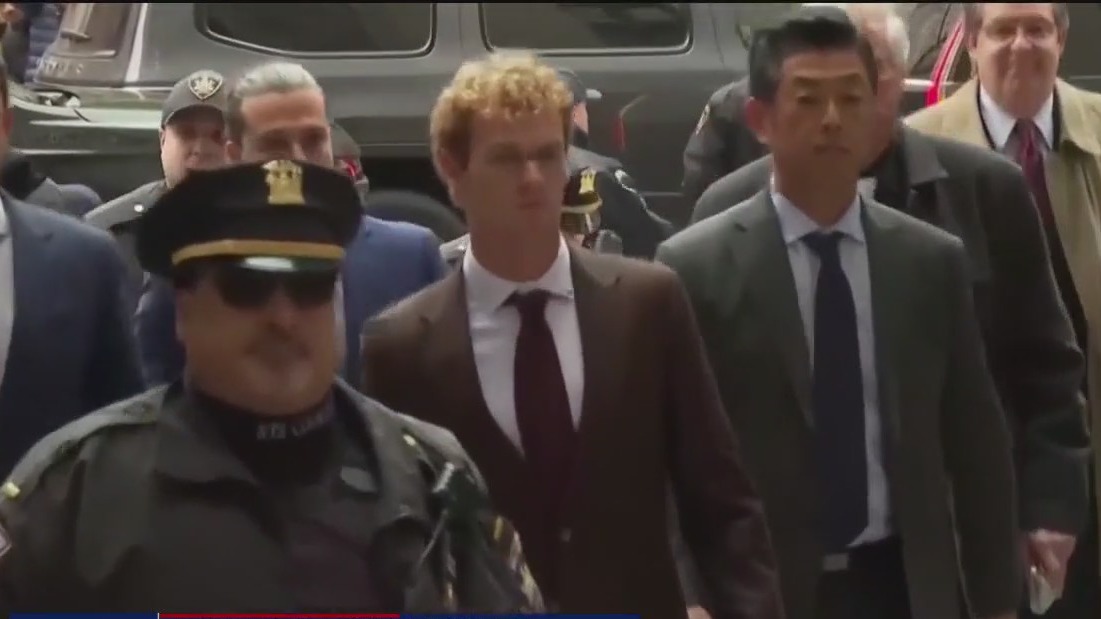 Not guilty verdict in chokehold subway death