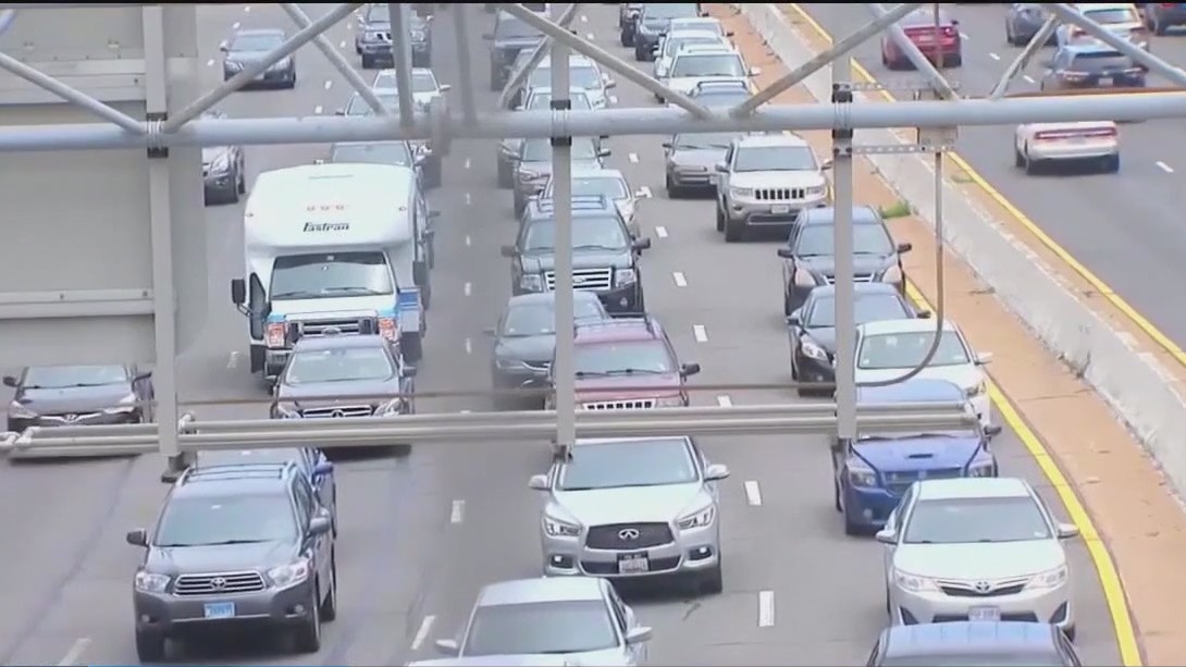Push to make car insurance rates more fair in Illinois