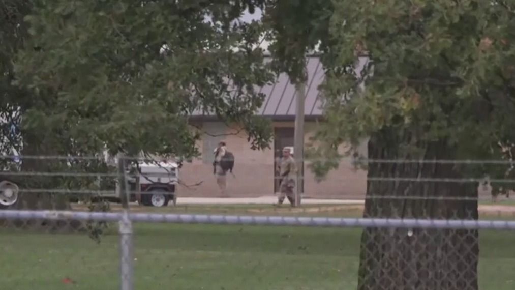 Tensions high across Chicago ahead of possible National Guard deployment