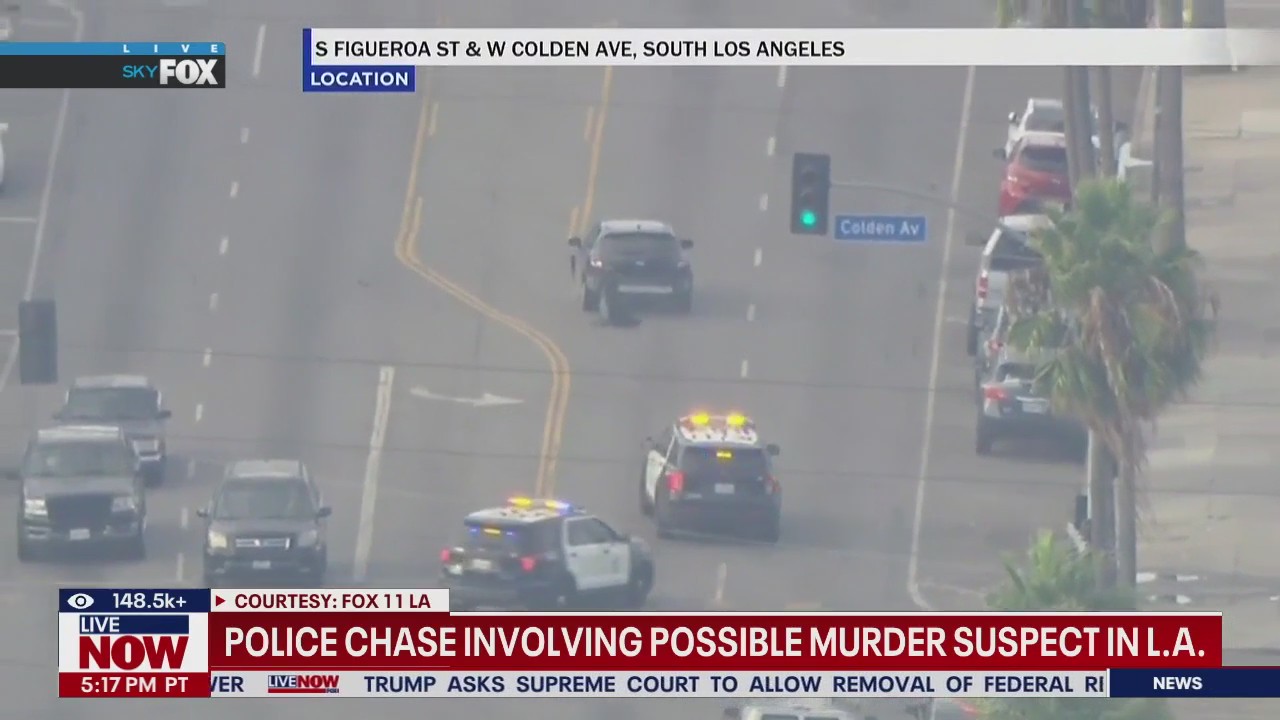 Police chase possible murder suspect in Los Angeles