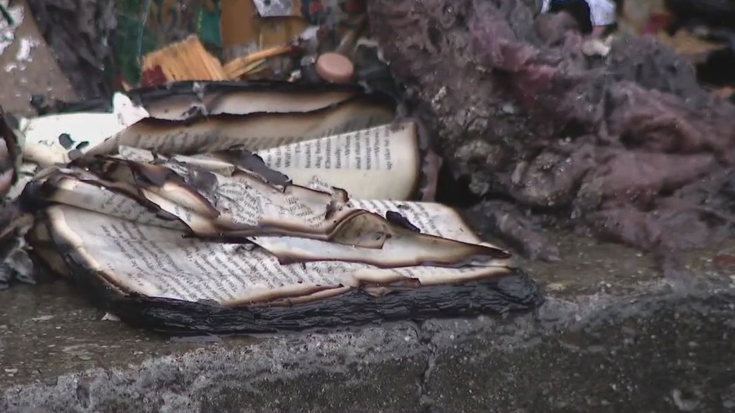 Fire rips through East Bay Booksellers in Oakland