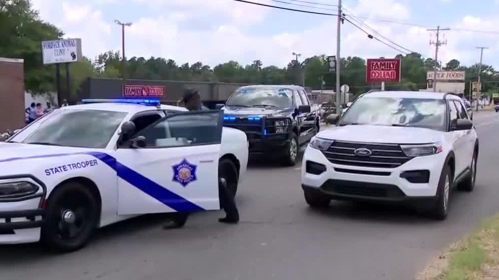 3 killed, 10 injured in Arkansas mass shooting