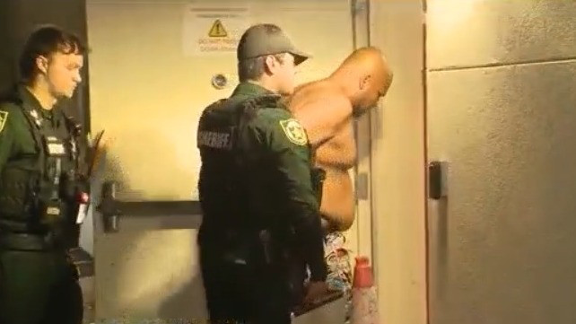 Deputies arrest 'dangerous' suspect in hotel killing