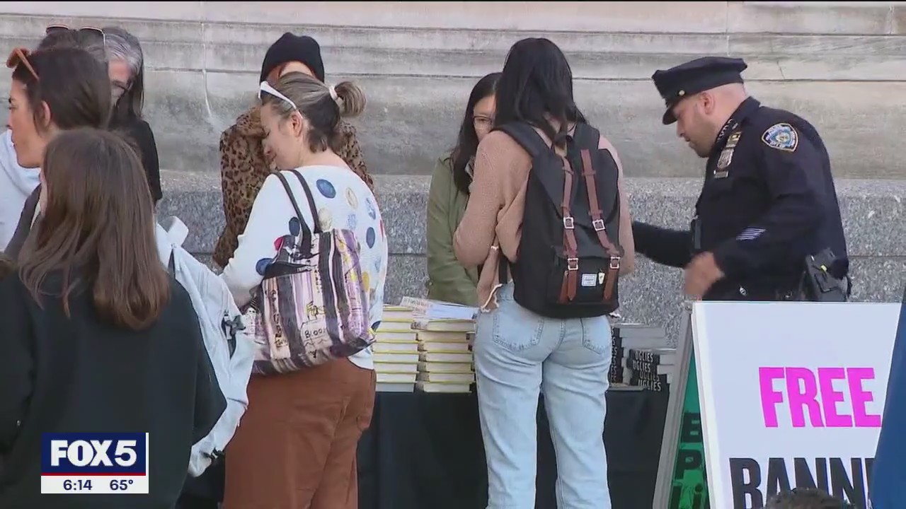 NYC libraries rally for Freedom to Read Day of Action