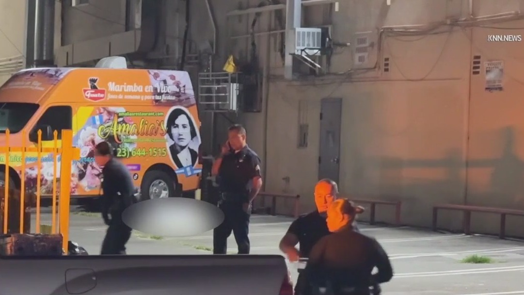 Police investigating shooting in East Hollywood