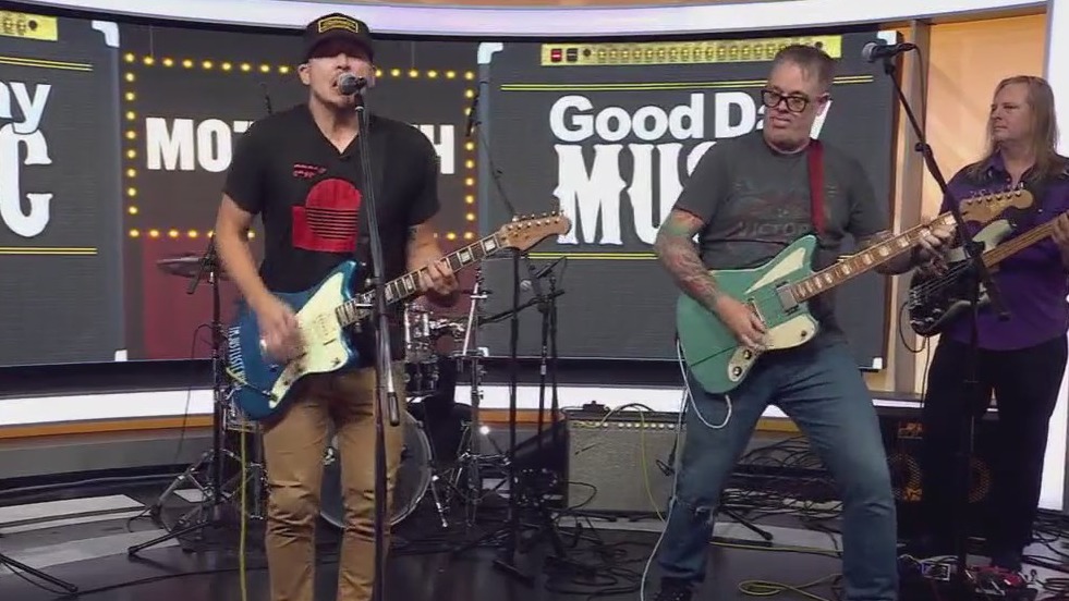 mozworth performs in FOX 7 Austin studios