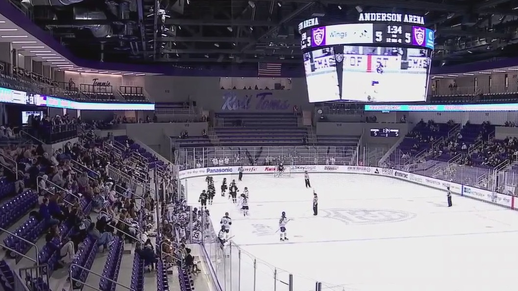 New St. Thomas arena opens with a buzz