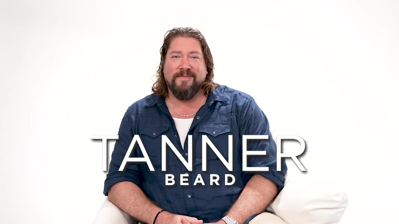 10 countries, 1 iPhone… and a surprise call to Zac Efron?! Tanner Beard Spills All!